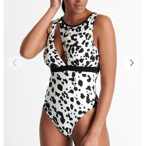 SHAN Black and White One Piece Swimsuit